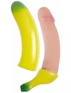 Dorosły humorystyczny niegrzeczny banan