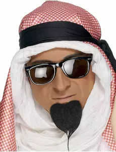 Dorosły arabski książę bródka
